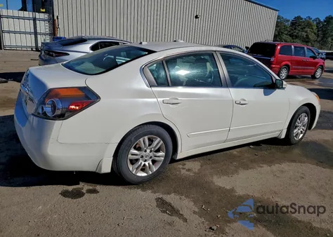 2012 Nissan Altima Base z USA, uszkodzony, nr VIN 1N4AL2AP2CC139610